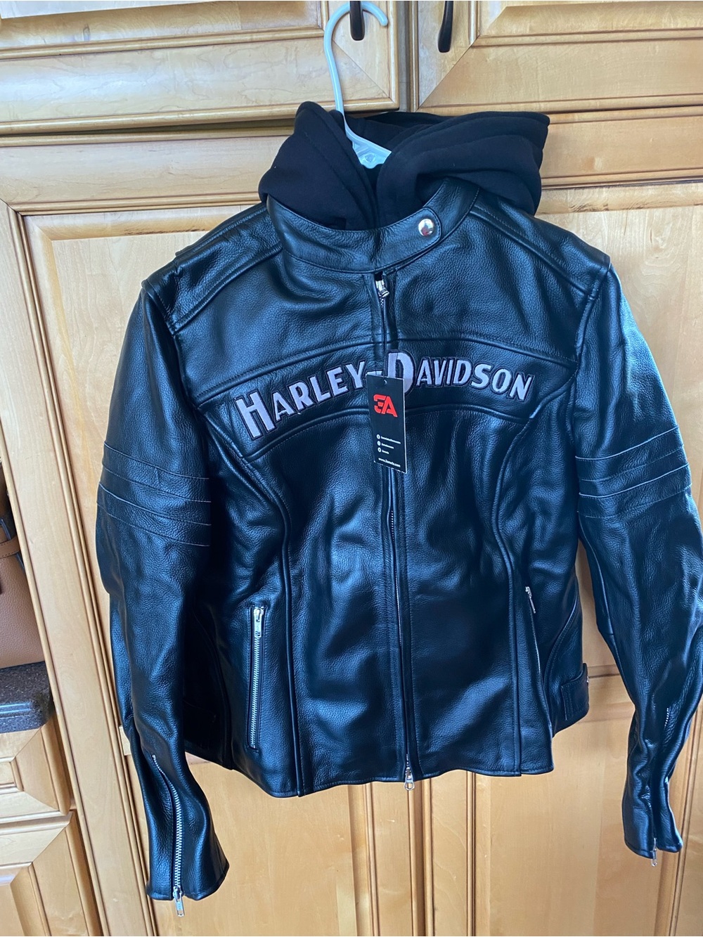 NWT 3A Harley-Davidson Patch Women’s Black Leather Jacket with Detachable Hood